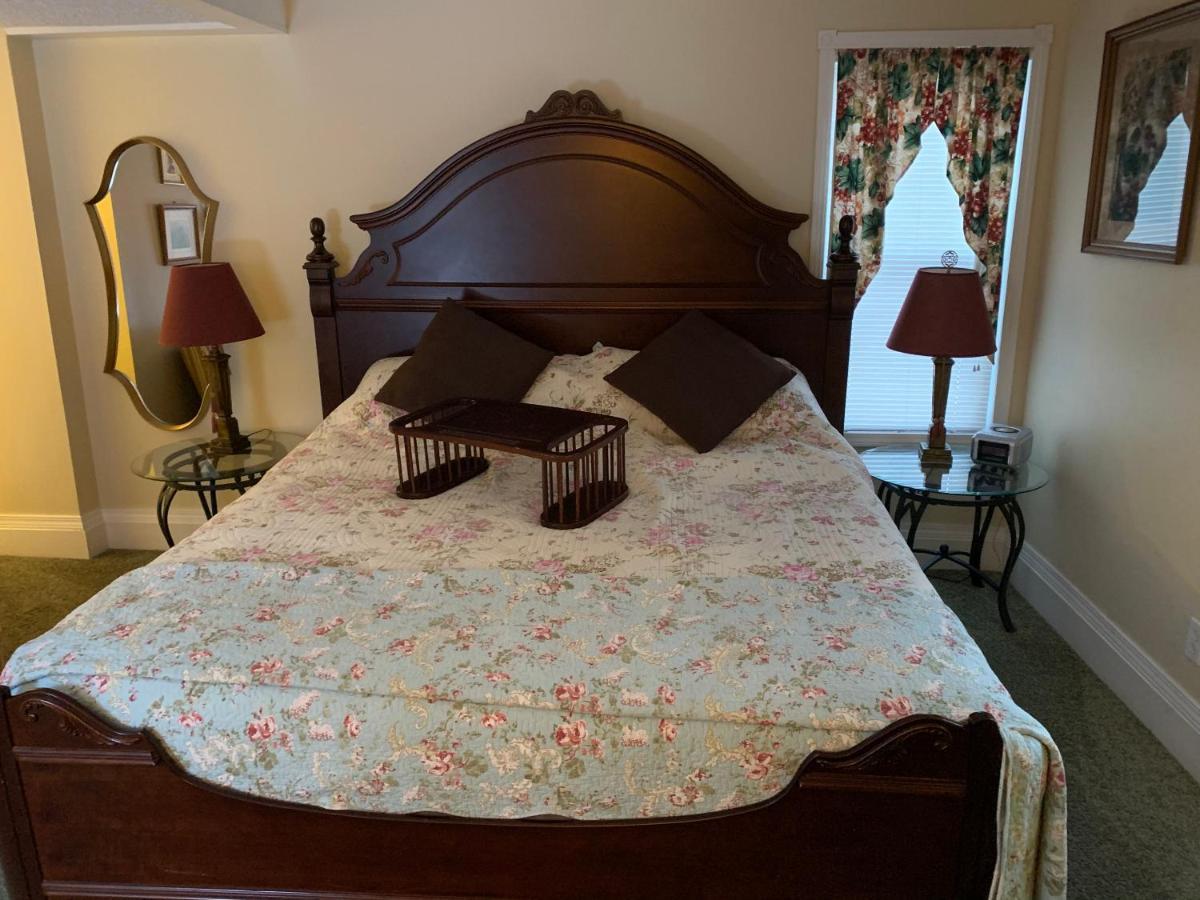 Emerald Necklace Inn Bed And Breakfast Lakewood Kültér fotó