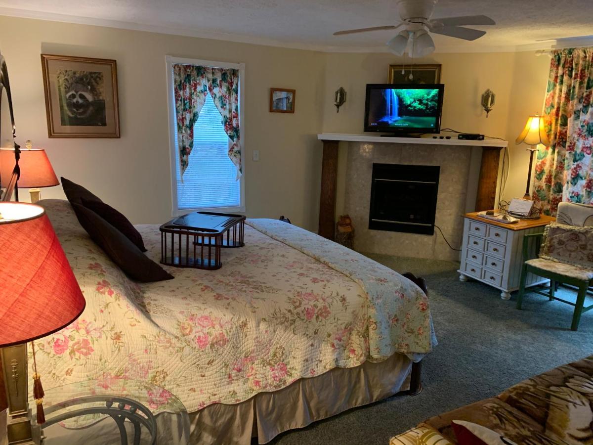 Emerald Necklace Inn Bed And Breakfast Lakewood Kültér fotó